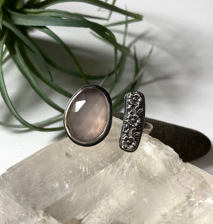 Rose Quartz & Sterling Silver Ring with Roses | Open Ring Band Style